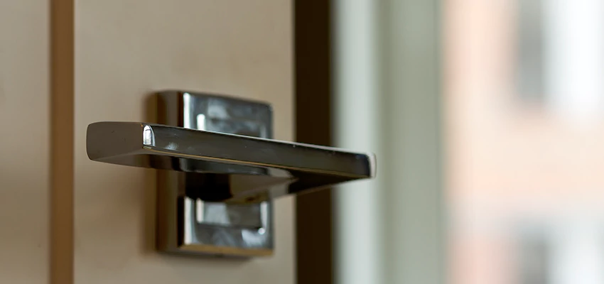 Door Lever Knob Repair in Cathedral City, California