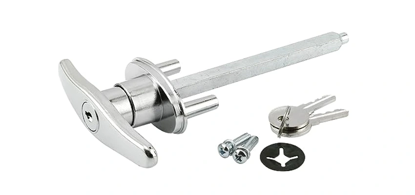 Old Style Garage Door Locks Replacements in Cathedral City, California