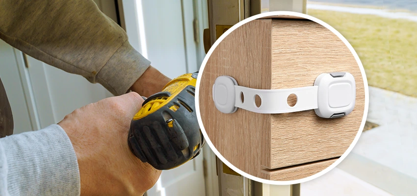 Childproof Sliding Door Locks in Cathedral City, CA